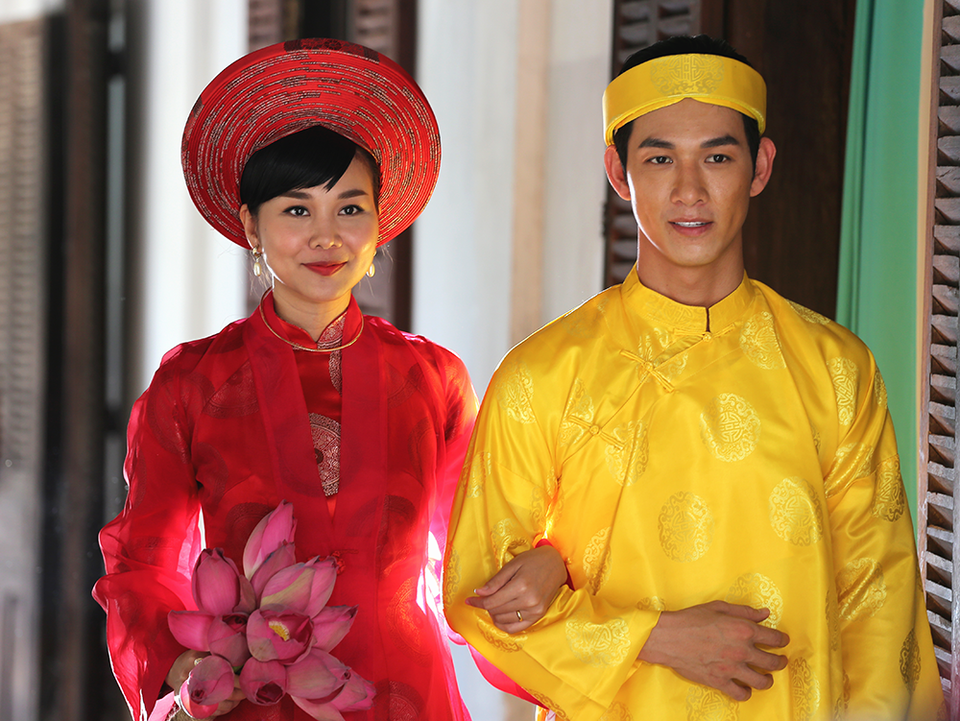 Hé lộ cảnh diễn ám ảnh của Thanh Hằng trong phim mới - 1 Thanh Hằng trong hình ảnh cô dâu trẻ xinh đẹp, rạng rỡ ngày cưới