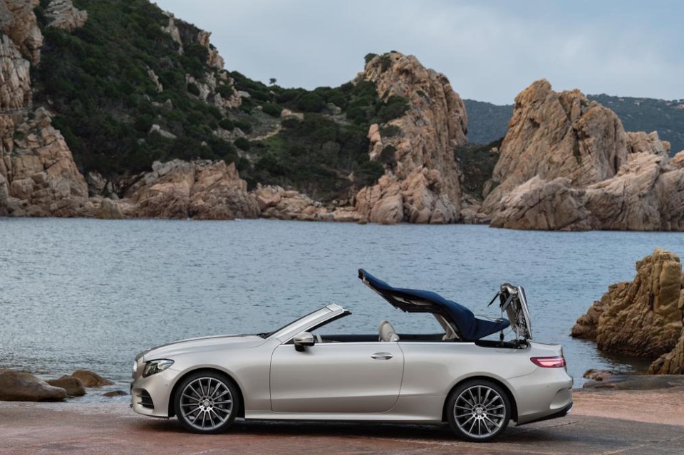 E-Class Cabriolet 2018 lộ diện trước giờ G - 5 E-Class Cabriolet 2018 lộ diện trước giờ G - 5