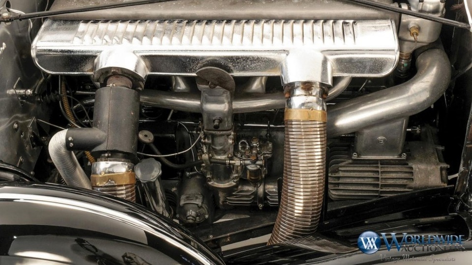Cận cảnh chiếc Mercedes-Benz bọc thép của Hitler - 9 Cận cảnh chiếc Mercedes-Benz bọc thép của Hitler - 9