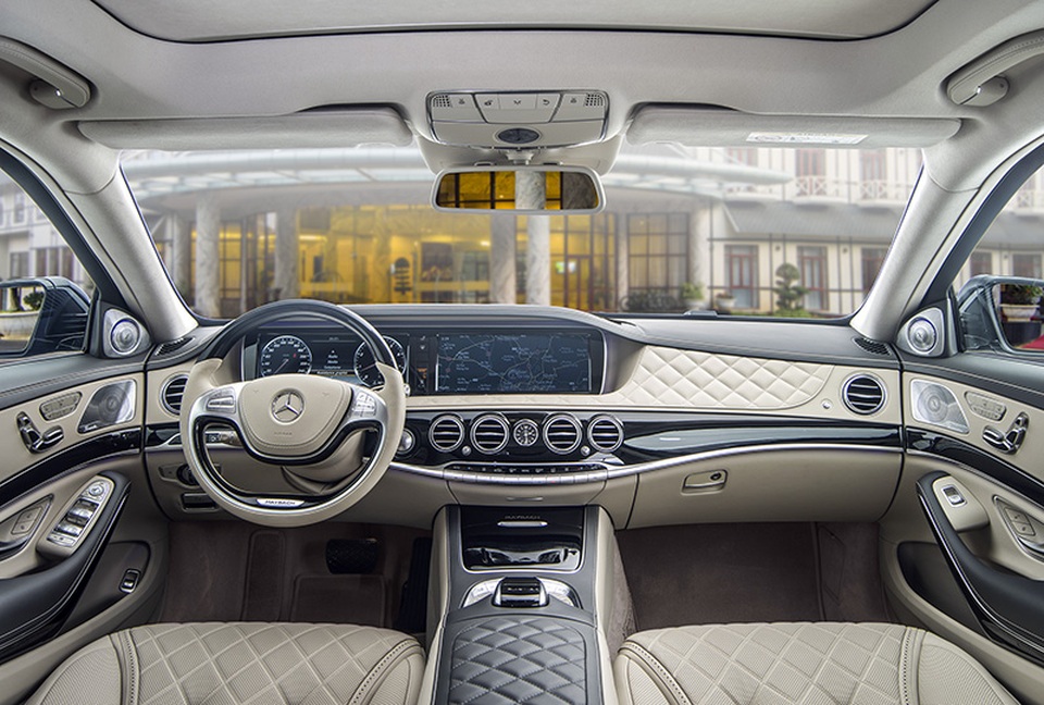 Mercedes-Benz đưa Maybach S400 và Maybach S500 về Việt Nam - 2 Mercedes-Benz đưa Maybach S400 và Maybach S500 về Việt Nam - 2