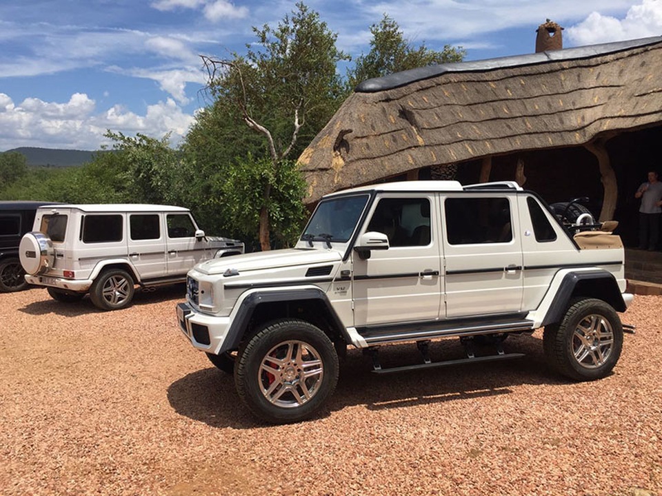 Mercedes-Maybach G650 Landaulet lộ diện trước giờ G - 3 Mercedes-Maybach G650 Landaulet lộ diện trước giờ G - 3