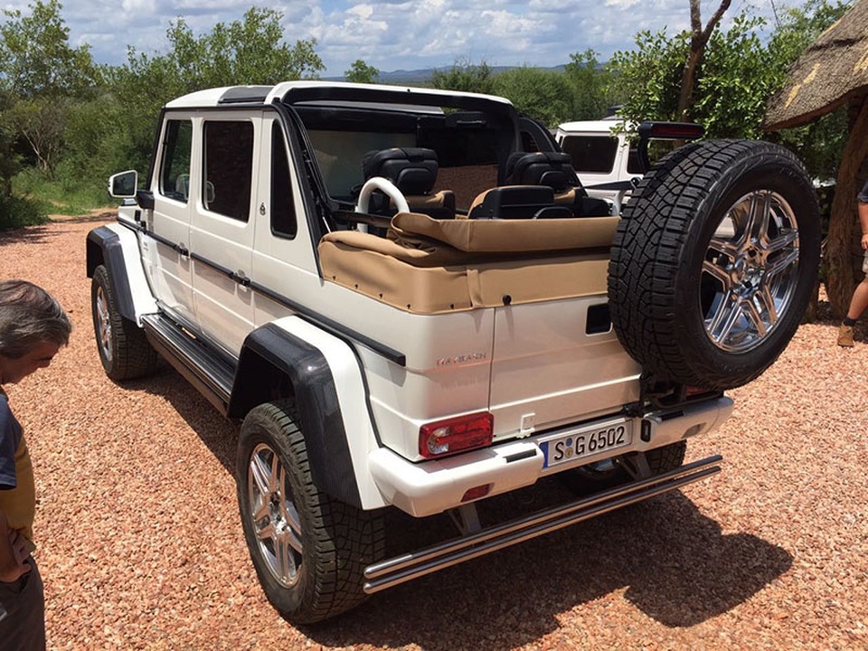 Mercedes-Maybach G650 Landaulet lộ diện trước giờ G - 2 Mercedes-Maybach G650 Landaulet lộ diện trước giờ G - 2