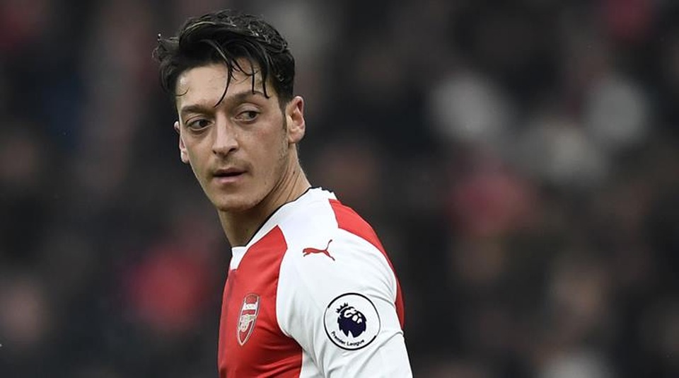 Mesut Ozil - Kẻ “lạc lối” ở Arsenal - 1 Ozil sa sút nghiêm trọng thời gian qua