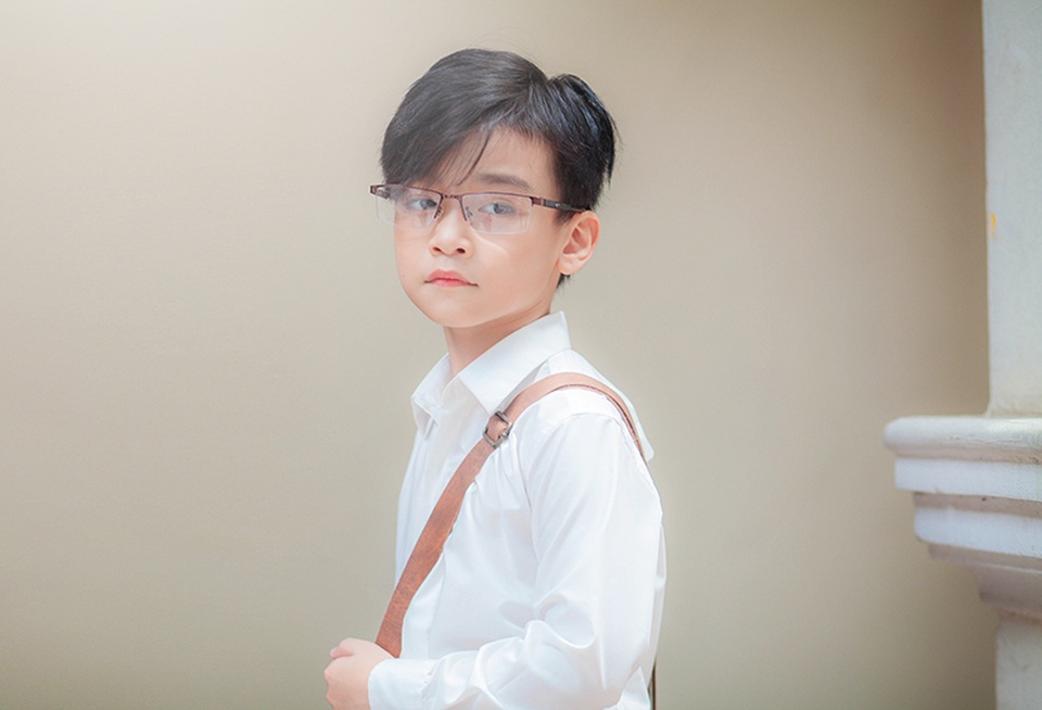 "Em gái mưa" phiên bản nhí khiến ca sĩ Hương Tràm cũng phải trầm trồ - 7 Thầy giáo mưa Cao Nhật