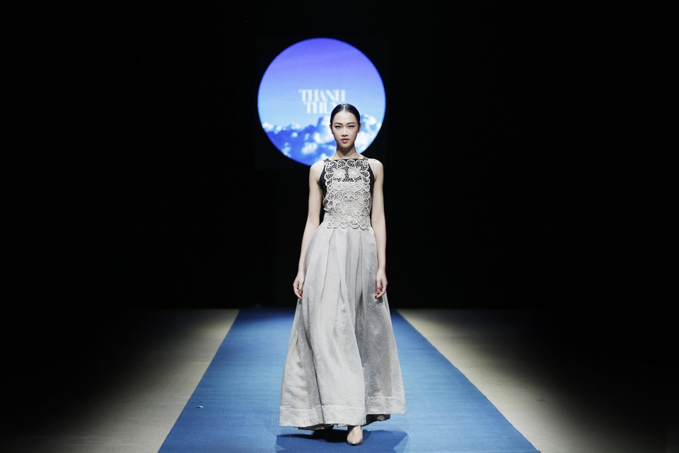 Các thiết kế của Thanh Thúy đề cao tính ứng dụng trong đó tập trung xây dựng hình ảnh người phụ nữ hiện đại, trẻ trung những vẫn đầy nữ tính, gợi cảm.