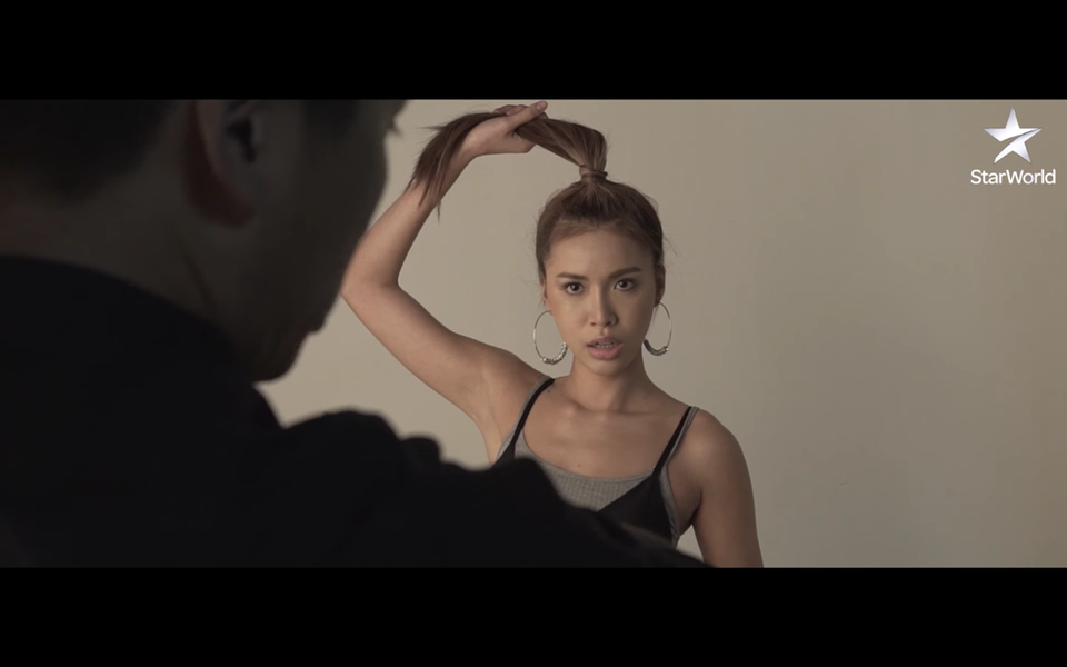 Mới đây, kênh Youtube chính thức của cuộc thi Asia’s Next Top Model vừa đăng tải một đoạn clip giới thiệu riêng về Minh Tú. Đoạn clip dài gần hai phút xen kẽ những khoảnh khắc rạng rỡ trong một buổi chụp ảnh chân dung của Minh Tú và những đoạn trả lời phỏng vấn chân thật bằng tiếng Anh.