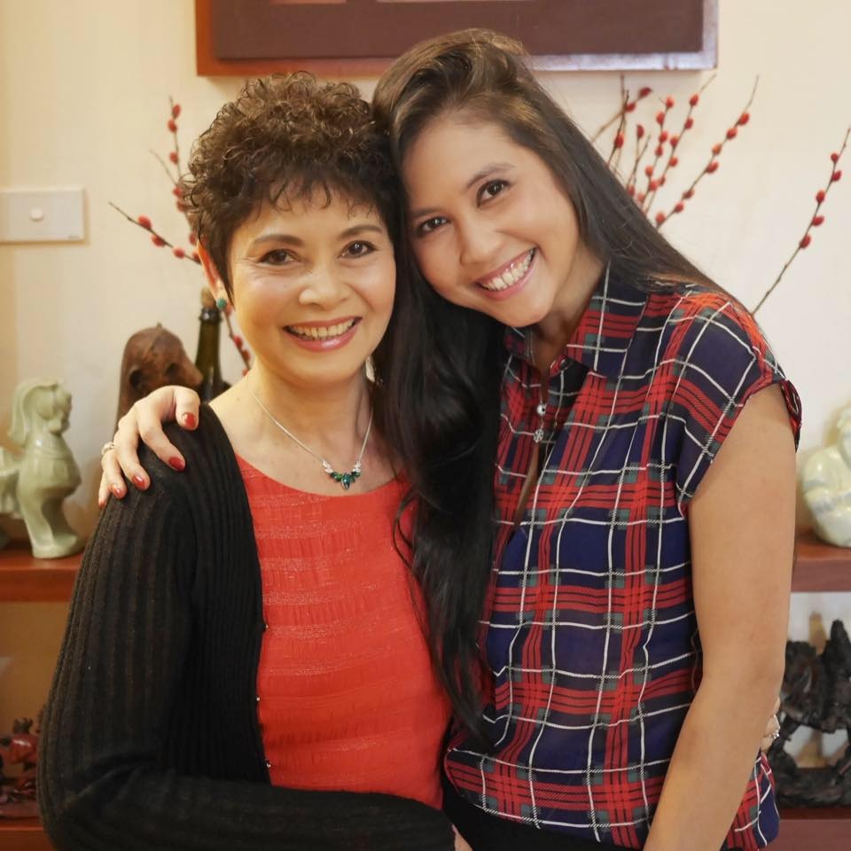 Những nữ nghệ sĩ Việt lẻ bóng tuổi xế chiều - 4 Nghệ sĩ Minh Châu và con gái. Ảnh: MC.