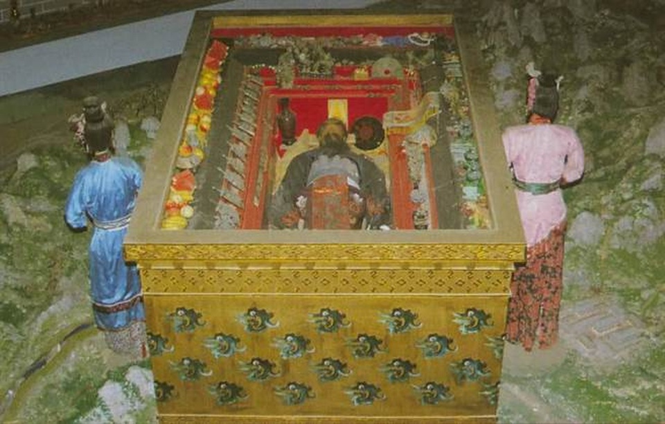 Những lăng mộ bí ẩn nhất trong lịch sử Trung Quốc (P1) - 5 Những lăng mộ bí ẩn nhất trong lịch sử Trung Quốc (P1) - 5