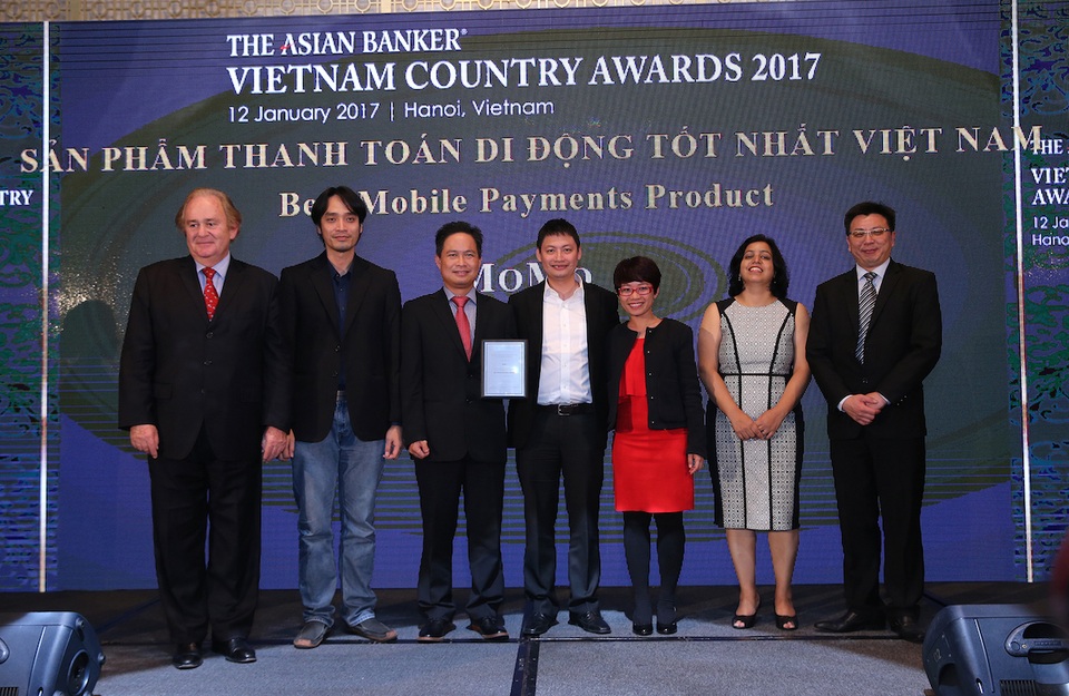 MoMo trở thành công ty Fintech đầu tiên tại VN đạt giải thanh toán di động tốt nhất - 1 MoMo trở thành công ty Fintech đầu tiên tại VN đạt giải thanh toán di động tốt nhất