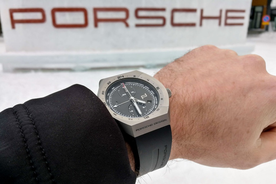Đi xe Porsche đeo đồng hồ gì mới "chất"? - 5