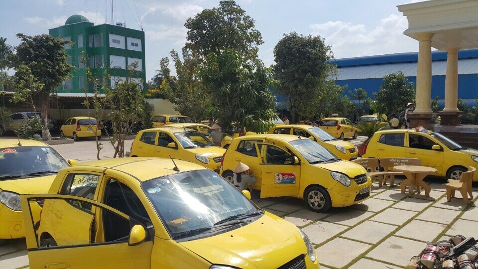 Ma trận ô tô cũ: Người mua cẩn thận với những xe taxi "hết đát" - 1
Xe Kia Morning số sàn thường được các hãng taxi sử dụng. Ảnh minh họa