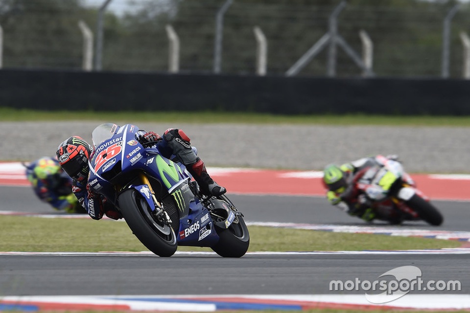 Maverick Vinales có chiến thắng chặng thứ 2 liên tiếp - 4 Maverick Vinales có chiến thắng chặng thứ 2 liên tiếp - 4