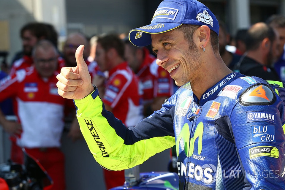 Vinales xuất sắc có pole tại chặng 14 MotoGP 2017 - 2 Vinales xuất sắc có pole tại chặng 14 MotoGP 2017 - 2