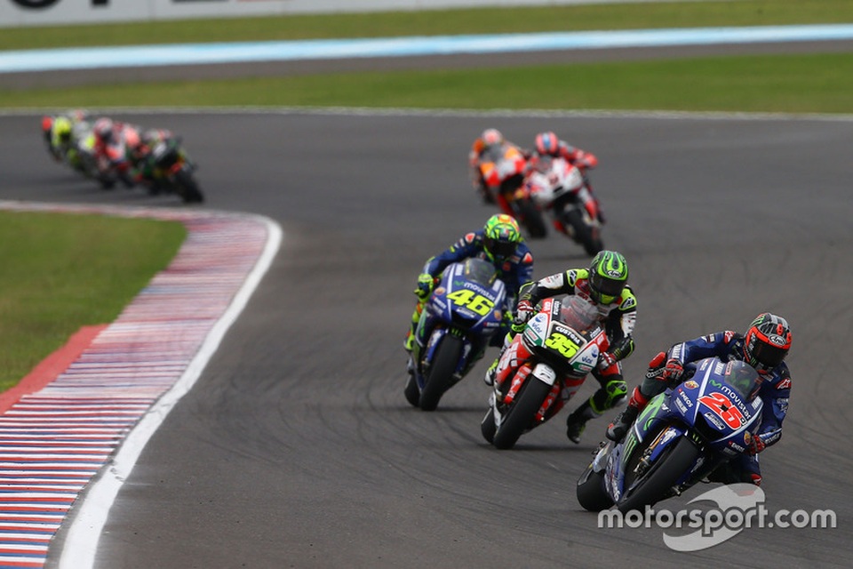 Maverick Vinales có chiến thắng chặng thứ 2 liên tiếp - 3 Maverick Vinales có chiến thắng chặng thứ 2 liên tiếp - 3