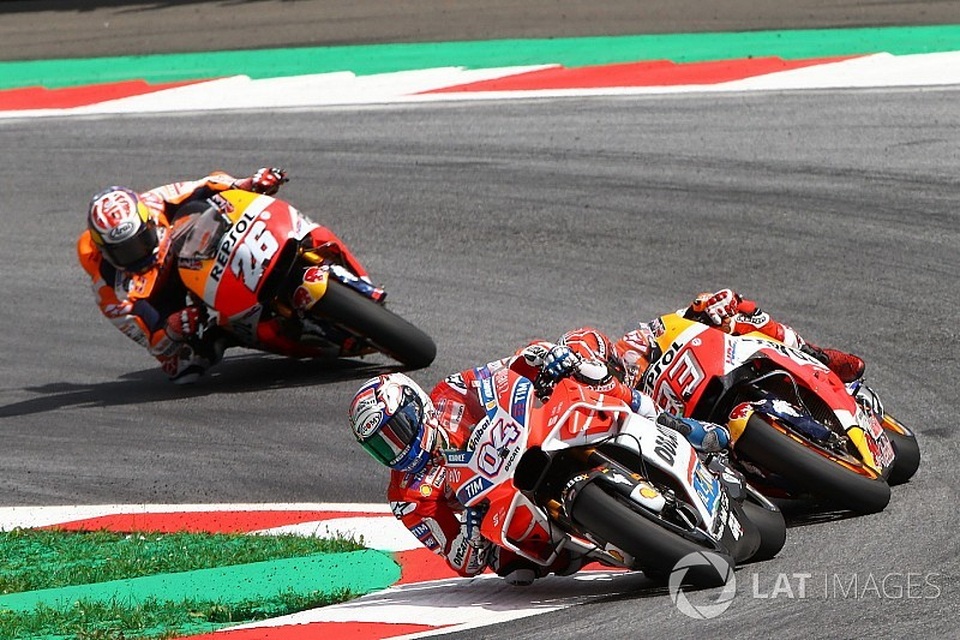 Đánh bại Marquez, Dovizioso đăng quang tại Red Bull Ring - 2