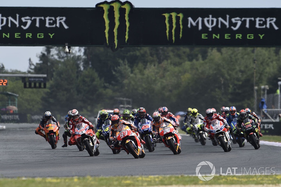 Chặng 10 MotoGP 2017: Chiến thắng đậm tính chiến thuật của Marquez - 1 Chặng 10 MotoGP 2017: Chiến thắng đậm tính chiến thuật của Marquez - 1