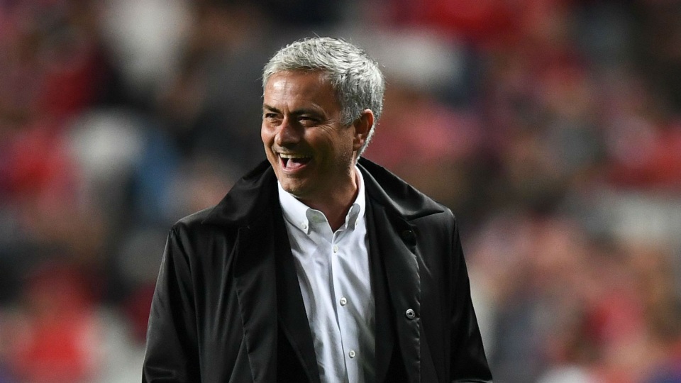 Mourinho: “Lỗi của tôi là quá thành công” - 1 HLV Mourinho cho rằng mình bị soi mói vì quá thành công