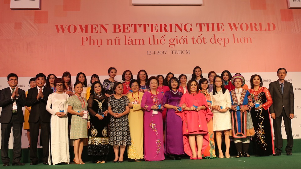 Nữ doanh nhân: Muốn thành công phải có chồng tử tế - 3 Top 50 phụ nữ ảnh hưởng nhất Việt Nam 2017