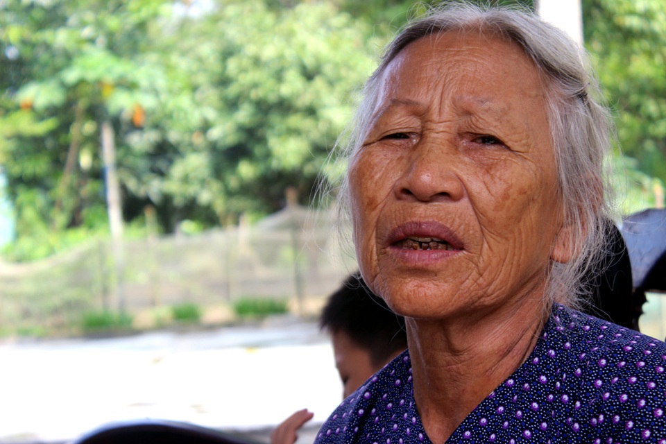 Xót thương 2 đứa trẻ có mẹ mất vì ung thư, cha mất vì tai nạn giao thông - 9 Từ ngày chồng mất, bà Vượng cũng như hai chắt đều sống nhờ vào người con dâu lo toan cuộc sống.
