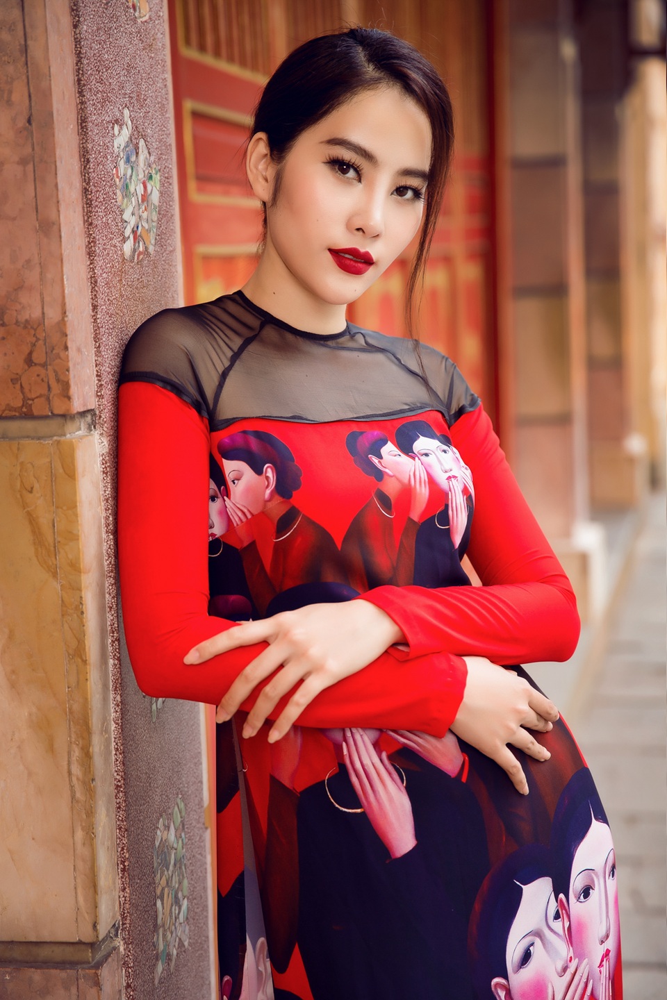 “Ảnh hậu” Trái đất Nam Em đẹp thuần khiết với áo dài trắng - 16 “Ảnh hậu” Trái đất Nam Em đẹp thuần khiết với áo dài trắng - 16