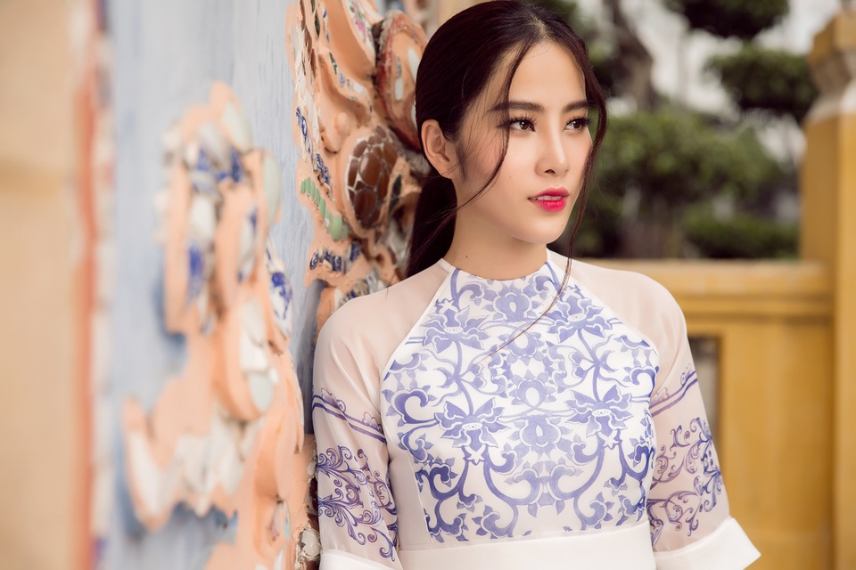 “Ảnh hậu” Trái đất Nam Em đẹp thuần khiết với áo dài trắng - 11 “Ảnh hậu” Trái đất Nam Em đẹp thuần khiết với áo dài trắng - 11