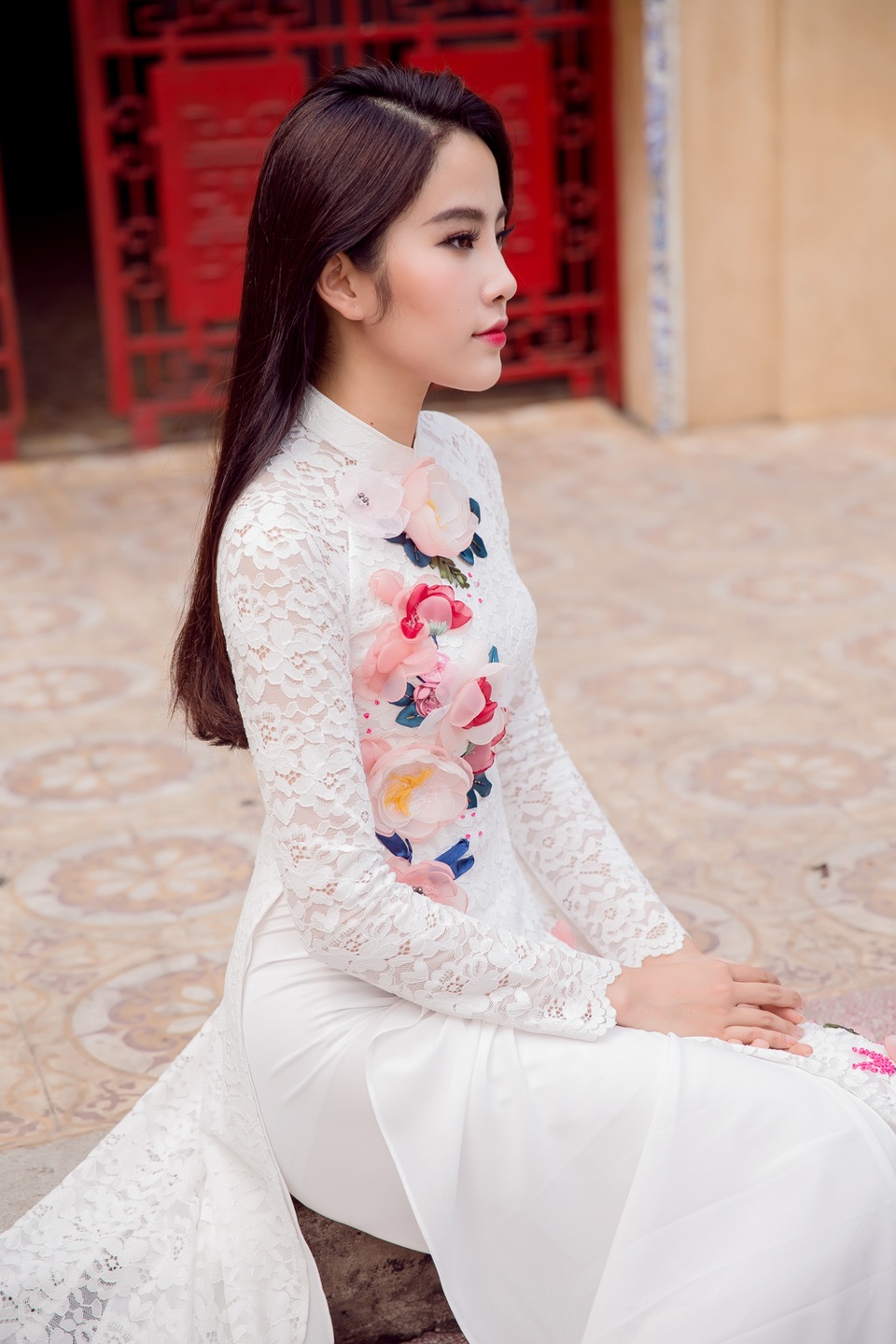 “Ảnh hậu” Trái đất Nam Em đẹp thuần khiết với áo dài trắng - 10 “Ảnh hậu” Trái đất Nam Em đẹp thuần khiết với áo dài trắng - 10