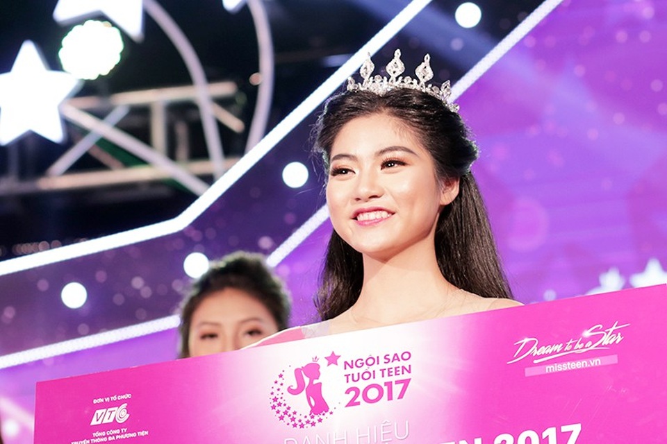 Nữ sinh đăng quang Ngôi sao tuổi teen 2017 là ai? - 10
Nụ cười rạng rỡ của Ngôi sao tuổi teen 2017