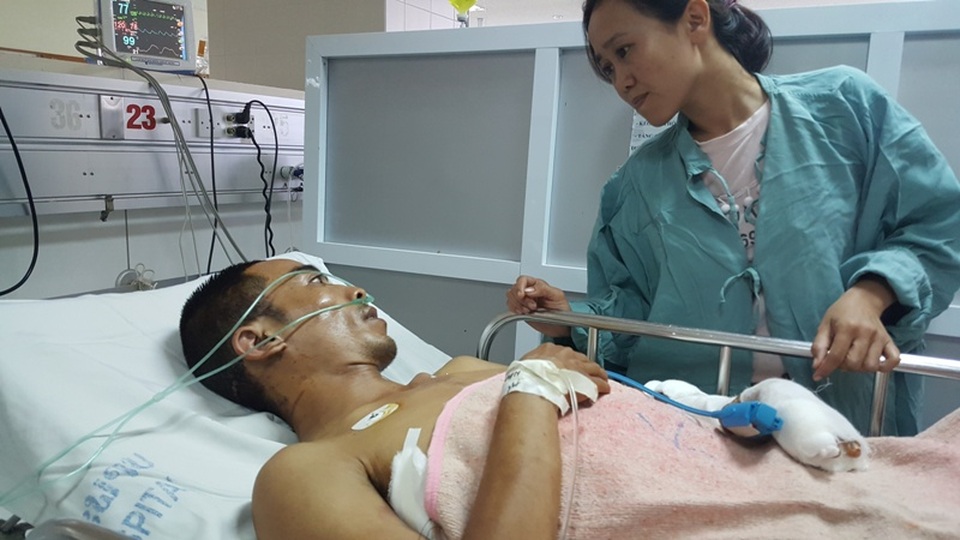 Điều tra vụ gây rối, đánh trọng thương người trong đêm - 1 Nạn nhân Thạnh đang được điều trị tại Bệnh viện