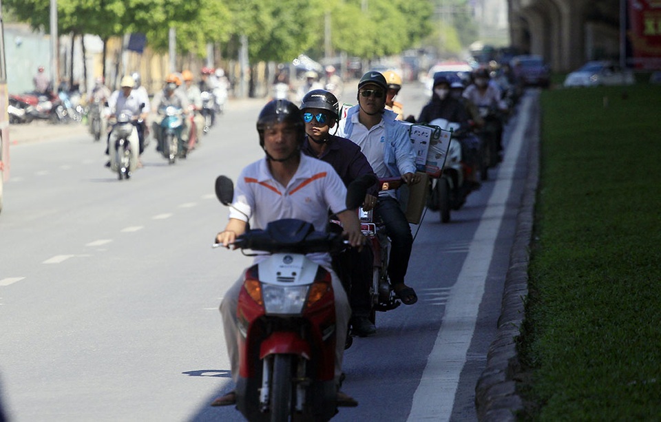 Miền Bắc tiếp tục nắng nóng, có nơi vượt 38 độ C - 1 Miền Bắc tiếp tục nắng nóng, có nơi vượt 38 độ C (Ảnh minh họa: Xuân Ngọc).