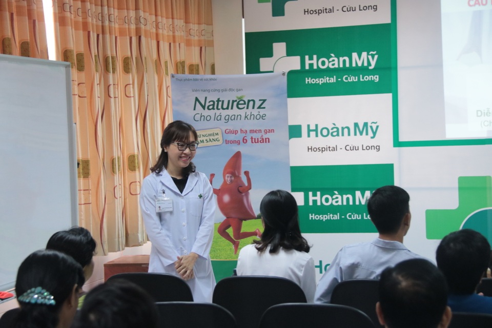 Bạn biết gì về “Giải độc gan bằng Sức mạnh số 6” - 3
Naturenz phối hợp cùng Bệnh viện Hoàn Mỹ Cửu Long tổ chức CLB Gan Khỏe