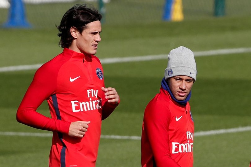 Neymar bất ngờ lên tiếng xin lỗi Cavani - 1 Neymar chủ động xin lỗi Cavani trước buổi tập