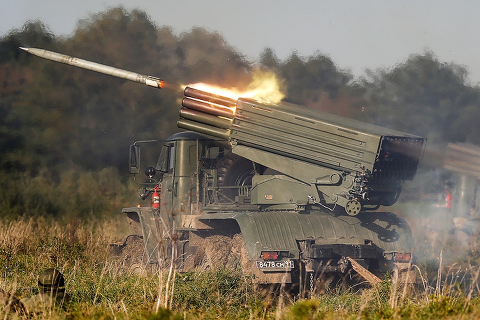 Lực lượng còn lại của kẻ thù sẽ bị đơn vị bộ binh tấn công và tiêu diệt với sự yểm trợ của xe tăng, trực thăng và pháo Grad.