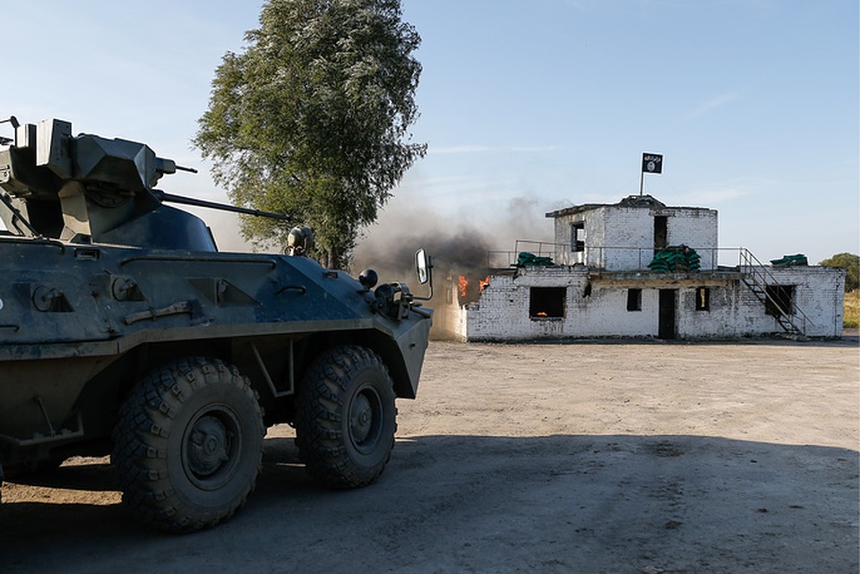 NATO từng lên tiếng chỉ trích các hoạt động quân sự của Nga ở vùng Kaliningrad, đặc biệt là việc triển khai các hệ thống tên lửa đạn đạo Iskander-M tại khu vực này.