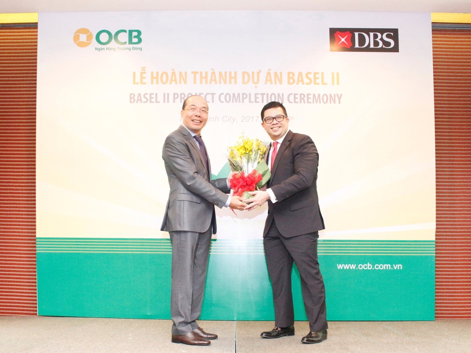Áp dụng Basel II: Khách hàng hưởng lợi từ sự cạnh tranh lành mạnh của các ngân hàng - 1 Đã có Ngân hàng Việt Nam đầu tiên hoàn thành dự án Quản lý rủi ro Basel II.