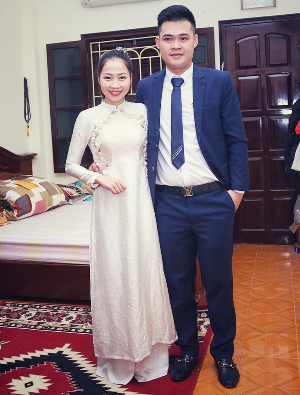 “Búp bê thể dục” Ngân Thương bật mí về người bạn đời của mình - 5
Chồng chưa cưới của Ngân Thương là một kĩ sư ngành điện. Dù làm công việc không liên quan đến thể thao nhưng Việt Anh là một người rất thấu hiểu và thông cảm cho công việc của cựu vận động viên.