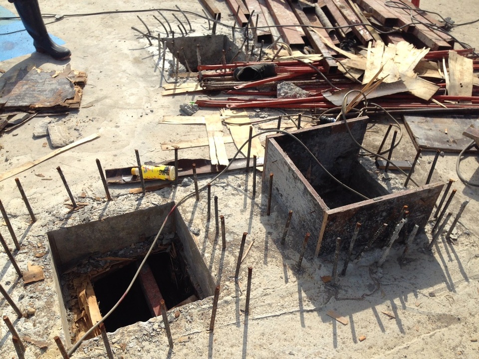 3 công nhân ngạt khí dưới hầm công trình xây dựng - 2