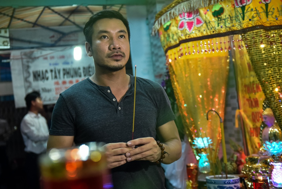 Đông đảo sao Việt đến viếng nghệ sĩ hài Khánh Nam - 13