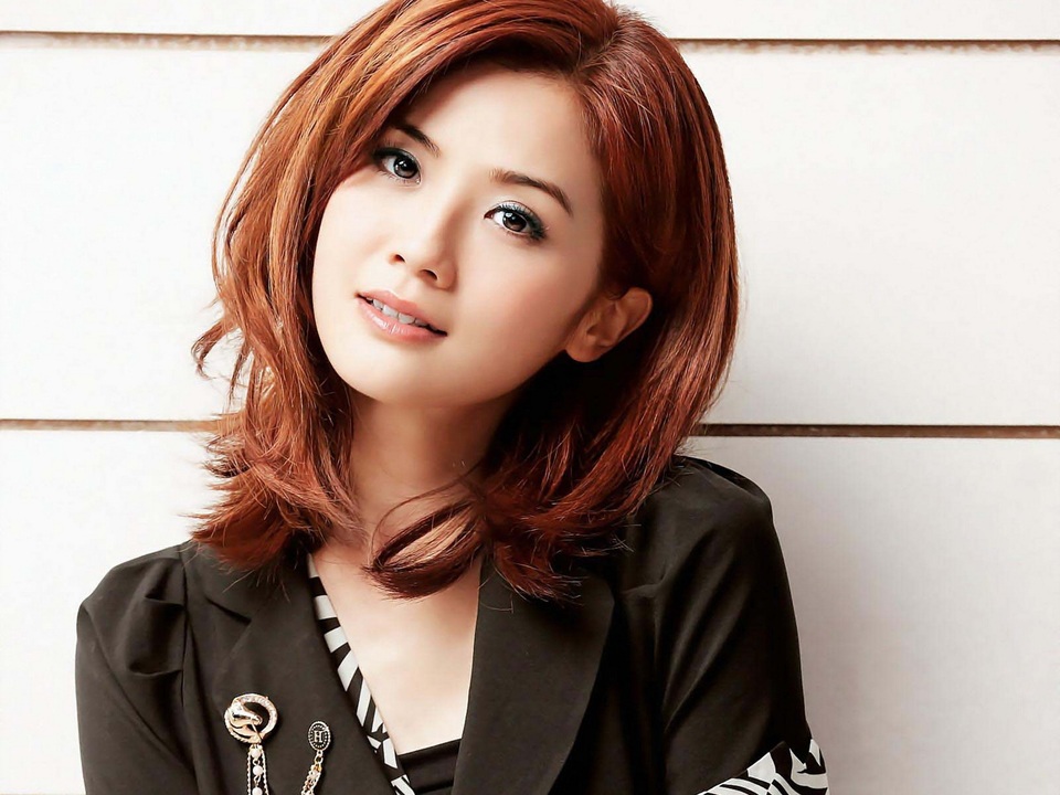 Thái Trác Nghiên thừa nhận đang hò hẹn với thiếu gia - 2
Một nửa của nhóm Twins đã tìm được hạnh phúc đích thực sau cuộc hôn nhân đầu tiên ngắn ngủi.