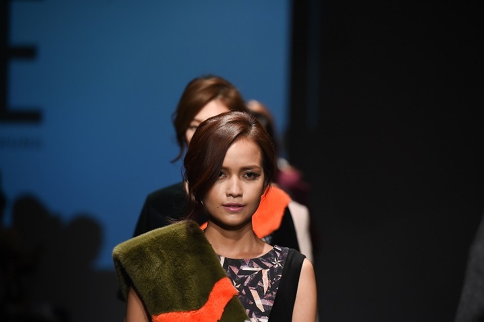 Quán quân Vietnam’s Next Top Model 2016 "tấn công" Seoul Fashion Week - 3 Quán quân Vietnam’s Next Top Model 2016 "tấn công" Seoul Fashion Week - 3