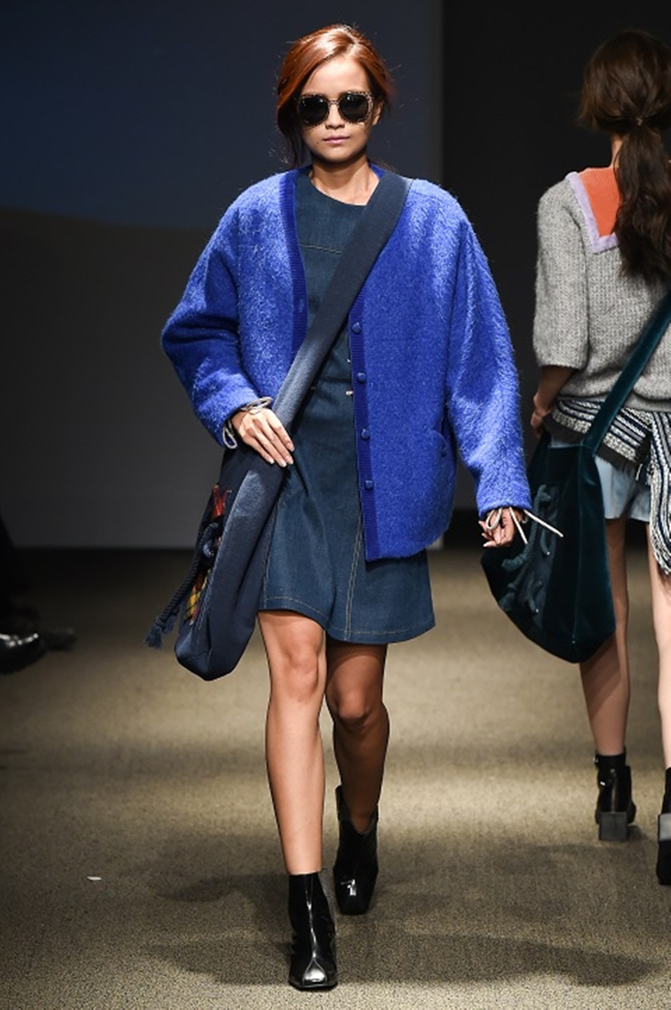 Quán quân Vietnam’s Next Top Model 2016 "tấn công" Seoul Fashion Week - 12 Quán quân Vietnam’s Next Top Model 2016 "tấn công" Seoul Fashion Week - 12