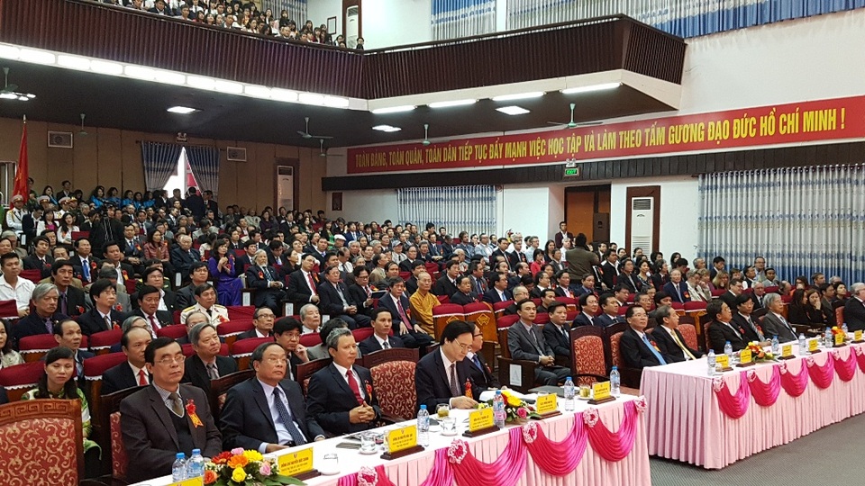 Đại học Huế đón nhận Huân chương Lao động hạng Nhất nhân 60 năm thành lập - 3 Hơn 1.000 người gồm lãnh đạo trung ương, tỉnh, các ban ngành và cán bộ giảng viên Đại học Huế qua các thời kỳ về dự lễ
