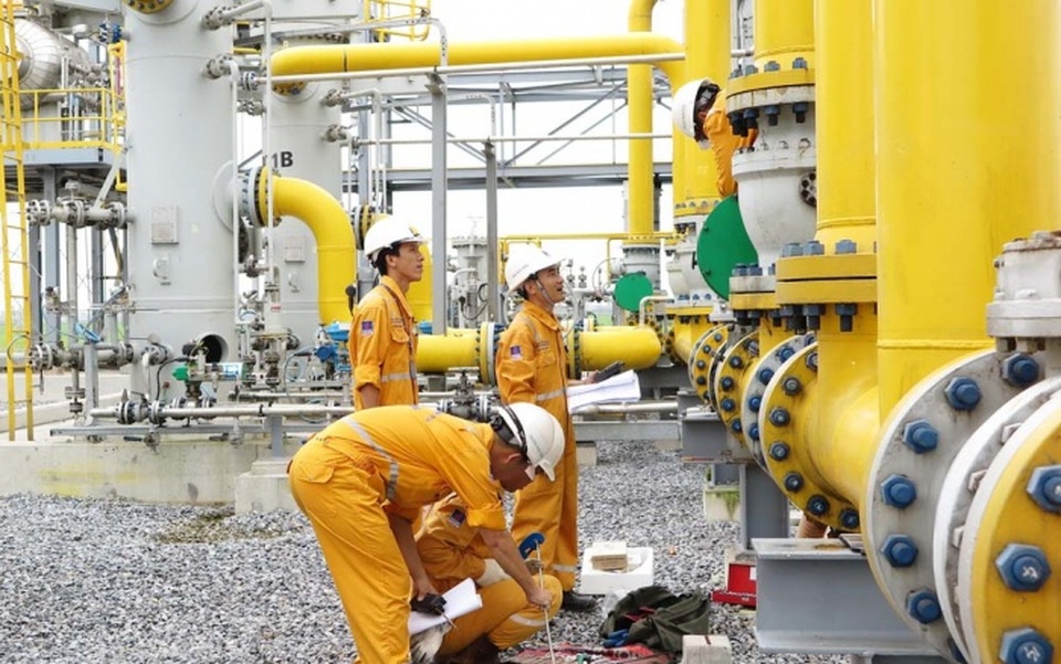 Petrovietnam - hành trình gian khổ và vinh quang - 3
Người lao động dầu khí