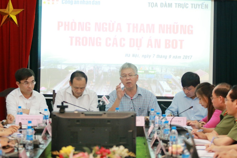 “Điểm huyệt” những dự án BOT đang gây bức xúc nhất - 1 Cuộc toạ đàm có sự tham gia của lãnh đạo UB Kinh tế của Quốc hội, lãnh đạo Bộ GTVT, đại diện Kiểm toán nhà nước.