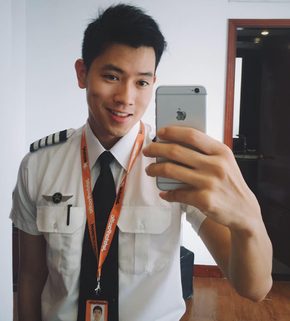 Chia sẻ của cơ trưởng 9x điển trai về "bay trễ giờ" hút dân mạng - 4 Chia sẻ của cơ trưởng 9x điển trai về "bay trễ giờ" hút dân mạng - 4