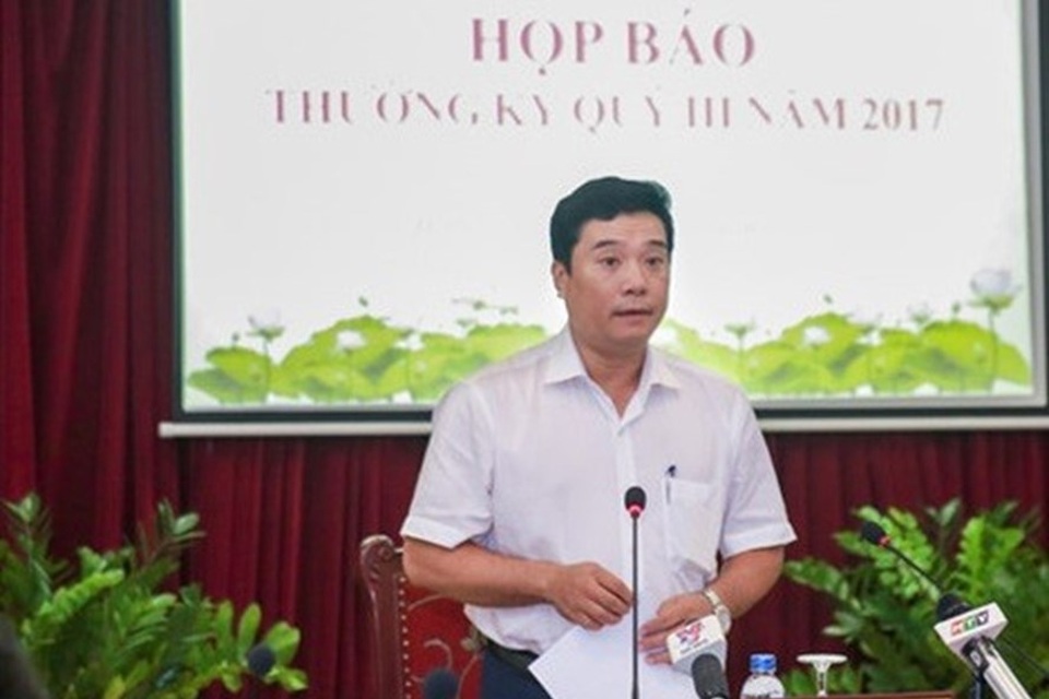 Nhạc sĩ Phó Đức Phương nói với báo chí khác cam kết với Bộ Văn hoá? - 1 Ông Nguyễn Thái Bình chủ trì họp báo thường kỳ Quý III/2017 chiều qua. Ảnh: Toquoc.
