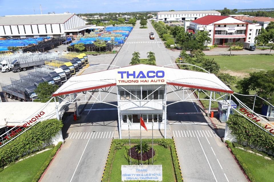 Kết quả kinh doanh ấn tượng đưa THACO trở thành doanh nghiệp tư nhân lớn nhất Việt Nam năm 2016 - 4
Nhà máy lắp ráp xe tải của Thaco nhìn từ trên cao