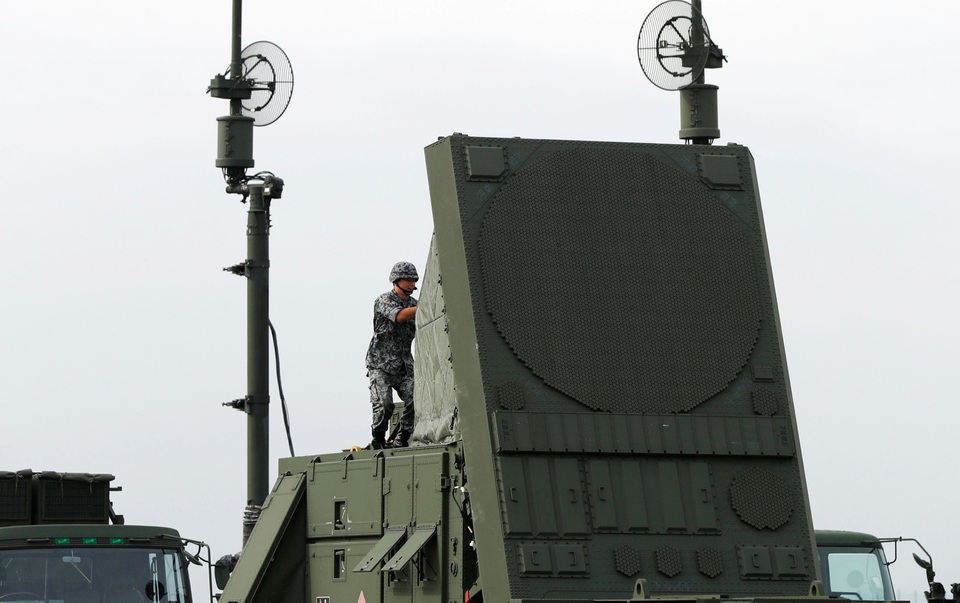 Vụ thử tên lửa sáng nay của Triều Tiên đã khiến hệ thống cảnh báo khẩn cấp ở đảo Hokkaido của Nhật Bản đồng loạt được kích hoạt để khuyến cáo người dân tìm nơi trú ẩn an toàn, đề phòng tên lửa Triều Tiên.