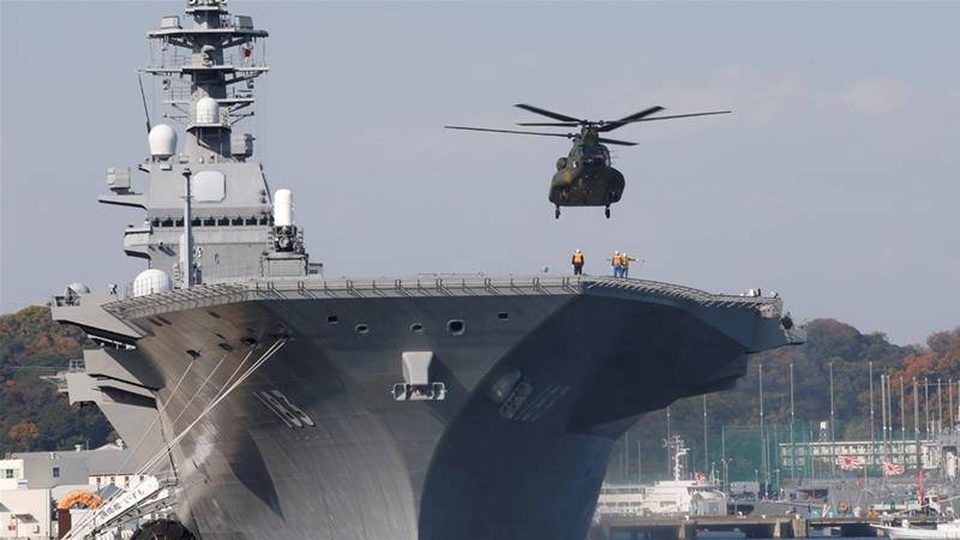 Vì sao Nhật Bản gia tăng ảnh hưởng ở Biển Đông? - 1
Tàu sân bay Izumo của Nhật Bản (Reuters)