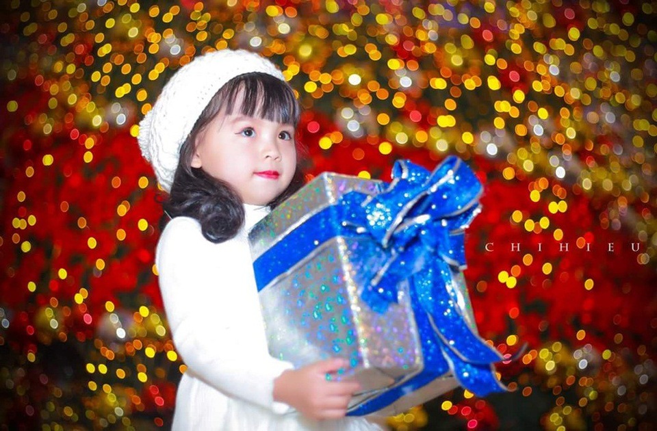 “Tan chảy” với bộ ảnh Giáng sinh của các "siêu mẫu nhí" - 8 “Tan chảy” với bộ ảnh Giáng sinh của các "siêu mẫu nhí" - 8