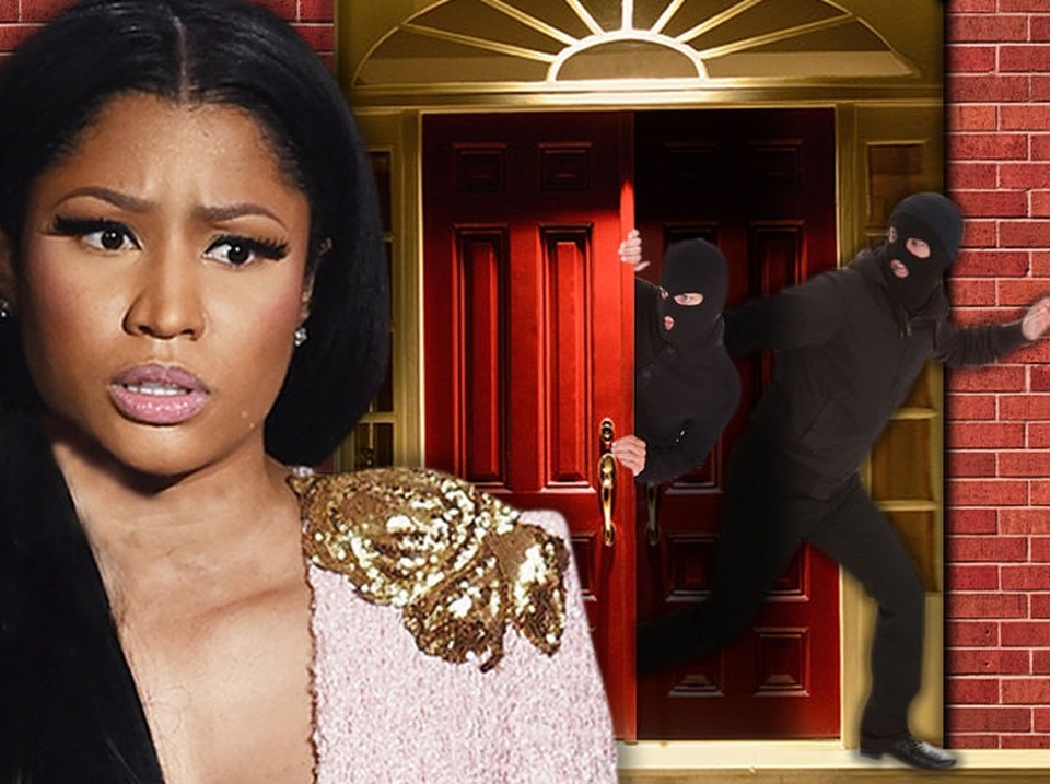 Điểm chung trong hàng loạt vụ trộm xảy ra tại nhà “sao” - 2 Nữ ca sĩ Nicki Minaj bị trộm đột nhập tư gia lấy đi số trang sức trị giá 200.000 USD khi cô đang có việc ở xa.